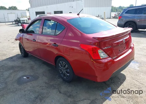 2015 Nissan Versa 1.6 S+ из США, поврежденный, VIN 3N1CN7AP1FL897928